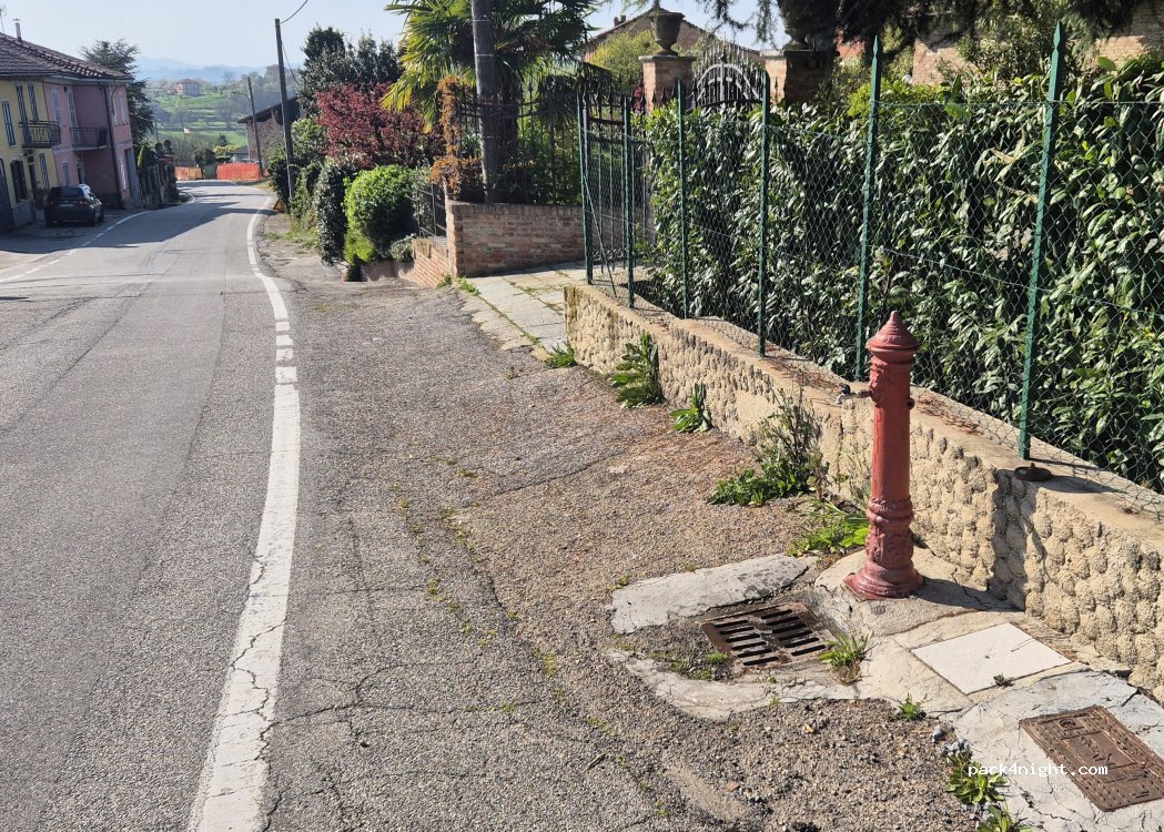 (15021) Cardona - 2 Via Asti — foto