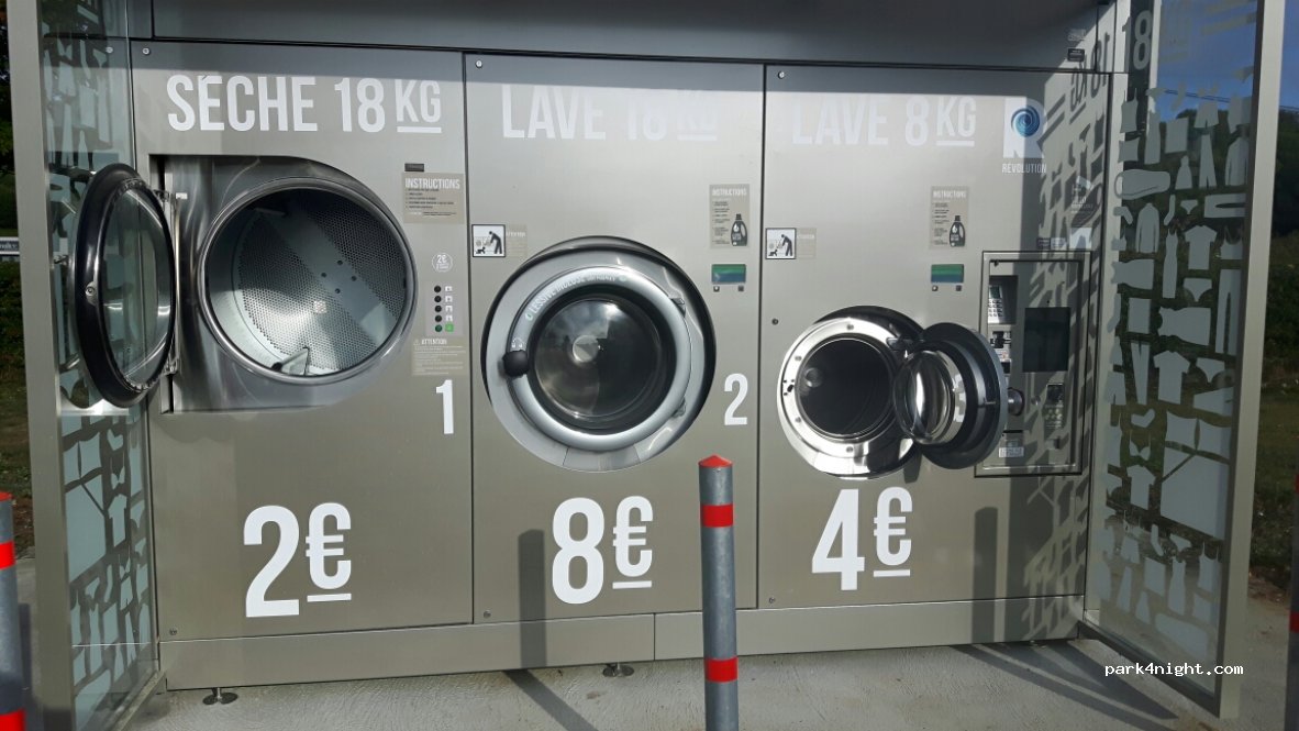 (72540) Mareil-en-Champagne - La Grange — foto