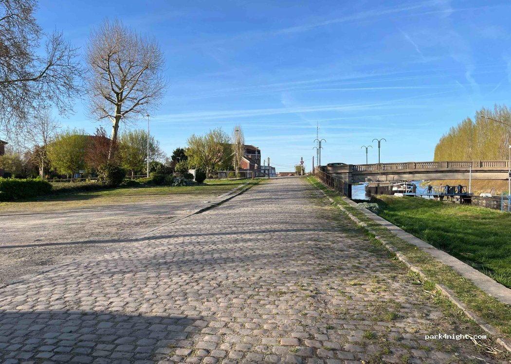 (59400) Cambrai - 9 Boulevard Jean Bart — foto 3