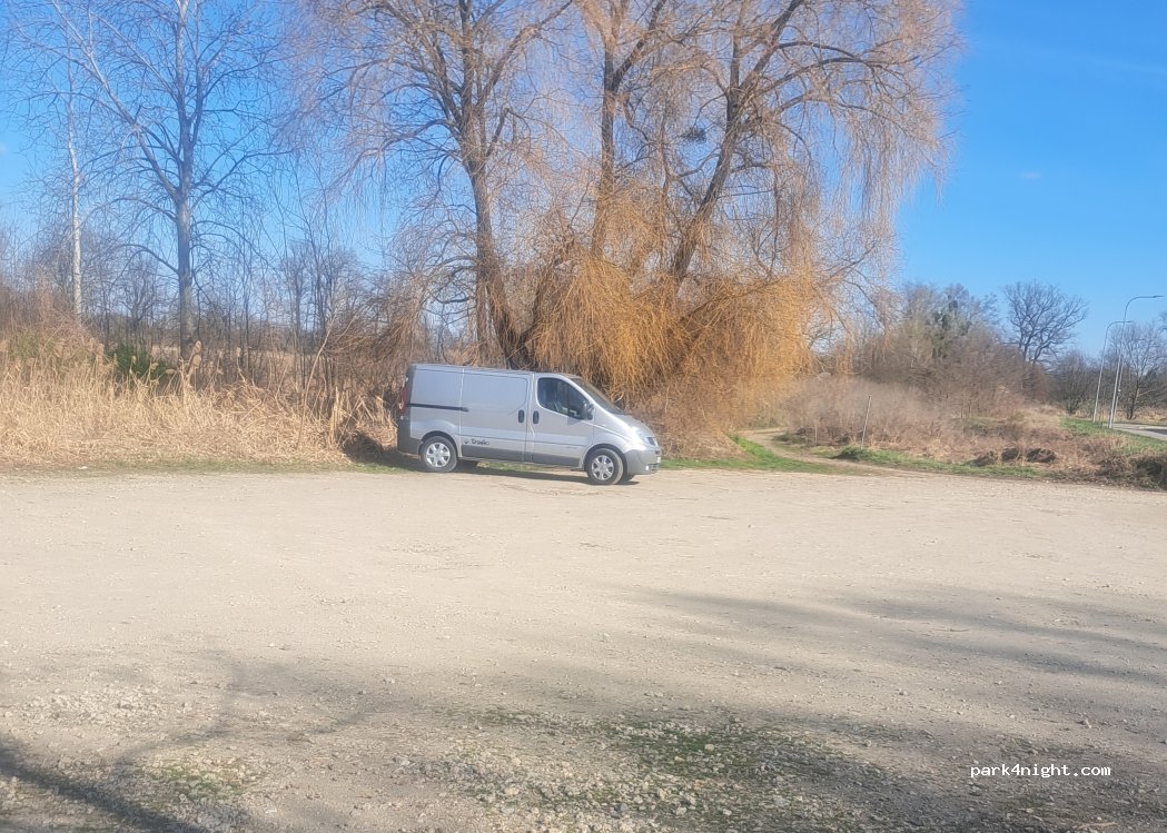 (56-300) Milicz - 5 Kościelna — foto