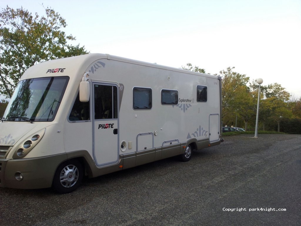 (82270) Montpezat-de-Quercy - D20 — foto