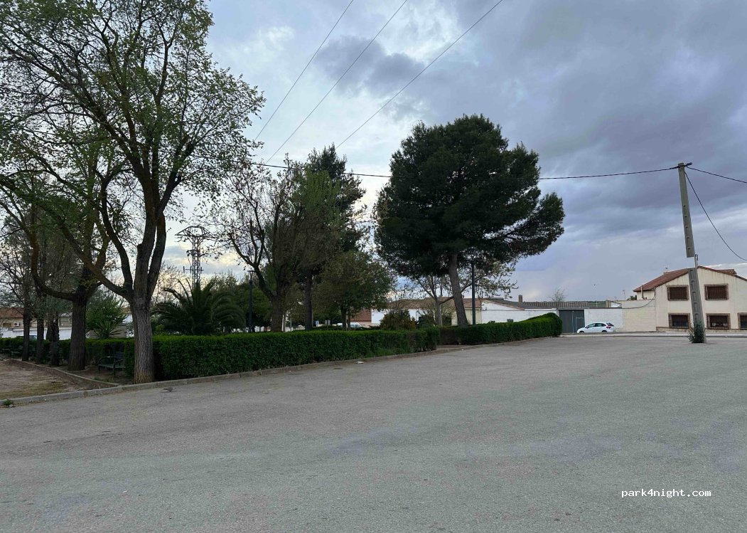 (16630) Mota del Cuervo - 2 Calle Carretera de Belmonte — foto