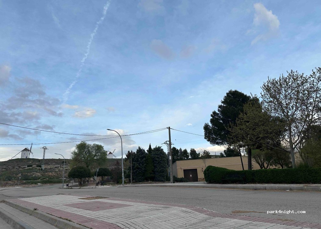 (16630) Mota del Cuervo - 2 Calle Carretera de Belmonte — foto 4