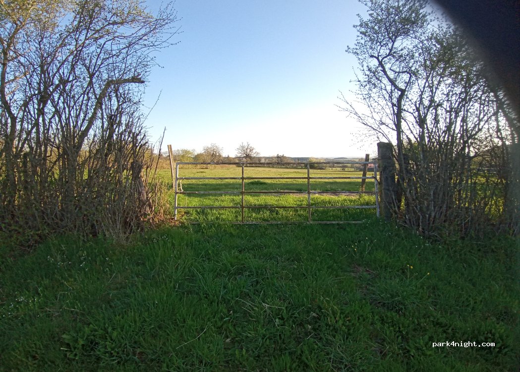 (03130) Montaiguët-en-Forez - 13 Chantalouette — foto
