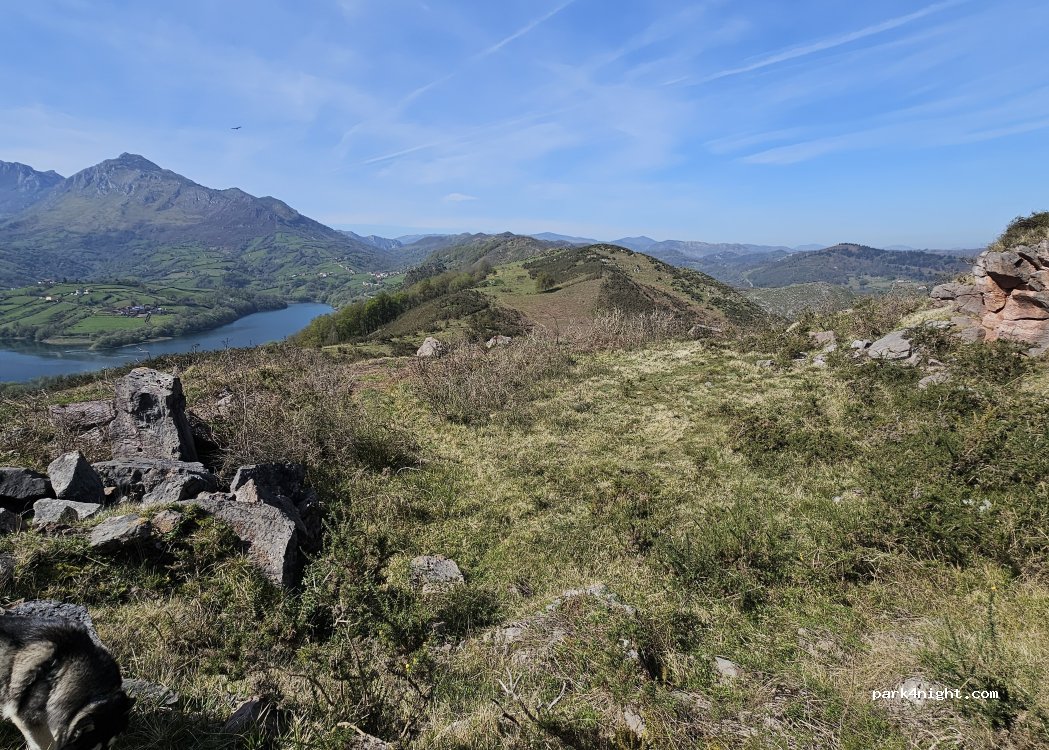 (33172) La Carrera - Unnamed Road — foto