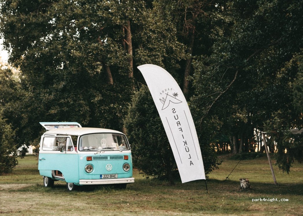 Ranna Surfiküla — foto