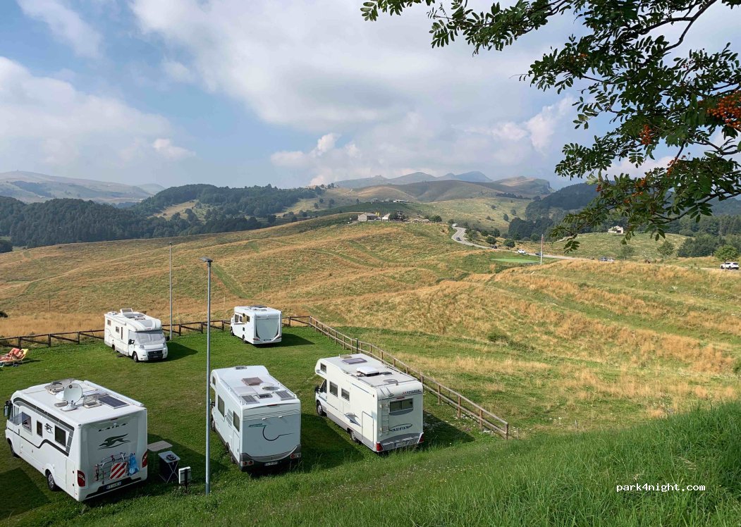Area Sosta Camper Conca dei Parpari — foto 3