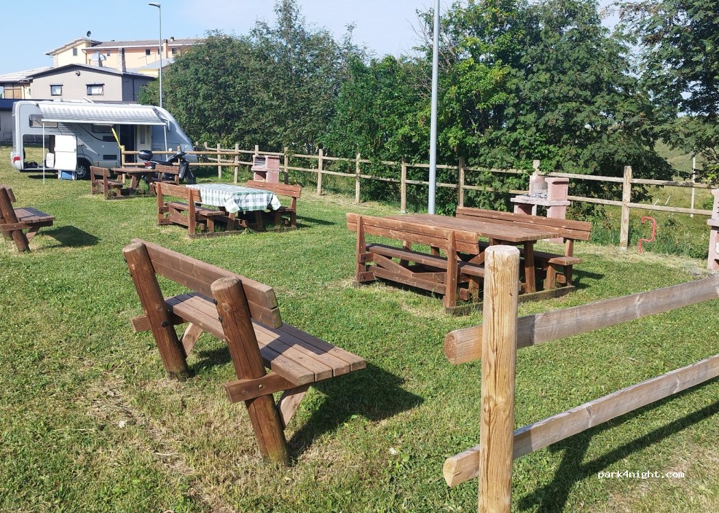 Area Sosta Camper Conca dei Parpari — foto 4
