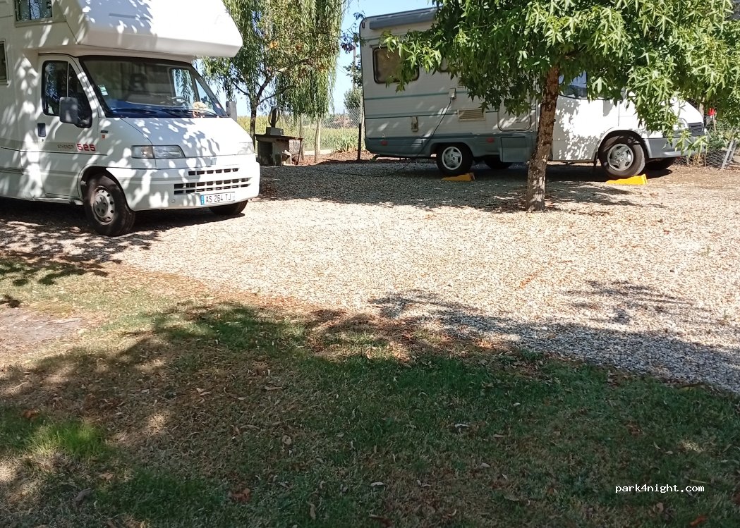 (17520) Saint-Maigrin - 1 Chez les Geais — foto 2