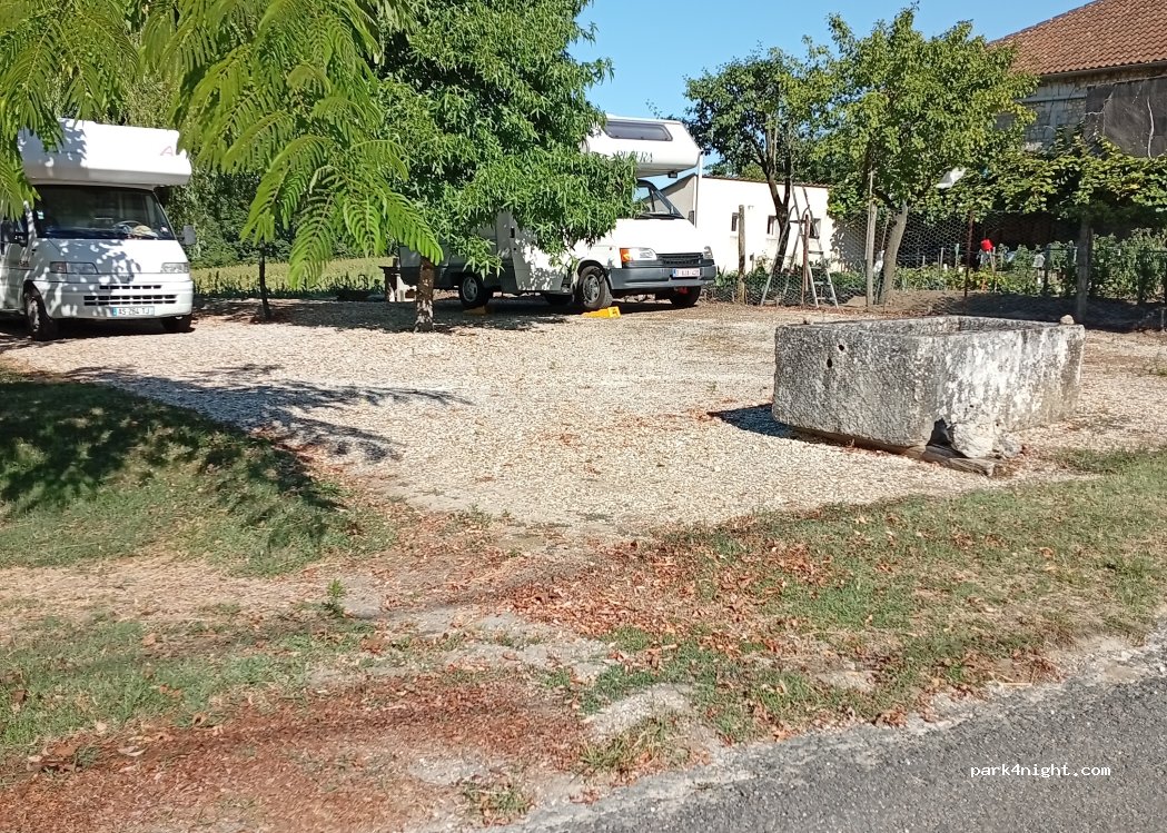 (17520) Saint-Maigrin - 1 Chez les Geais — foto 3