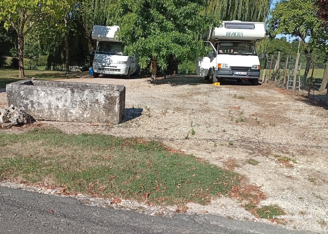 (17520) Saint-Maigrin - 1 Chez les Geais — foto 4