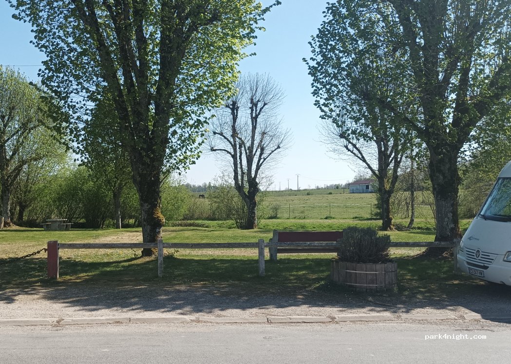 (89150) Vernoy - 12 Route de Savigny — foto 2