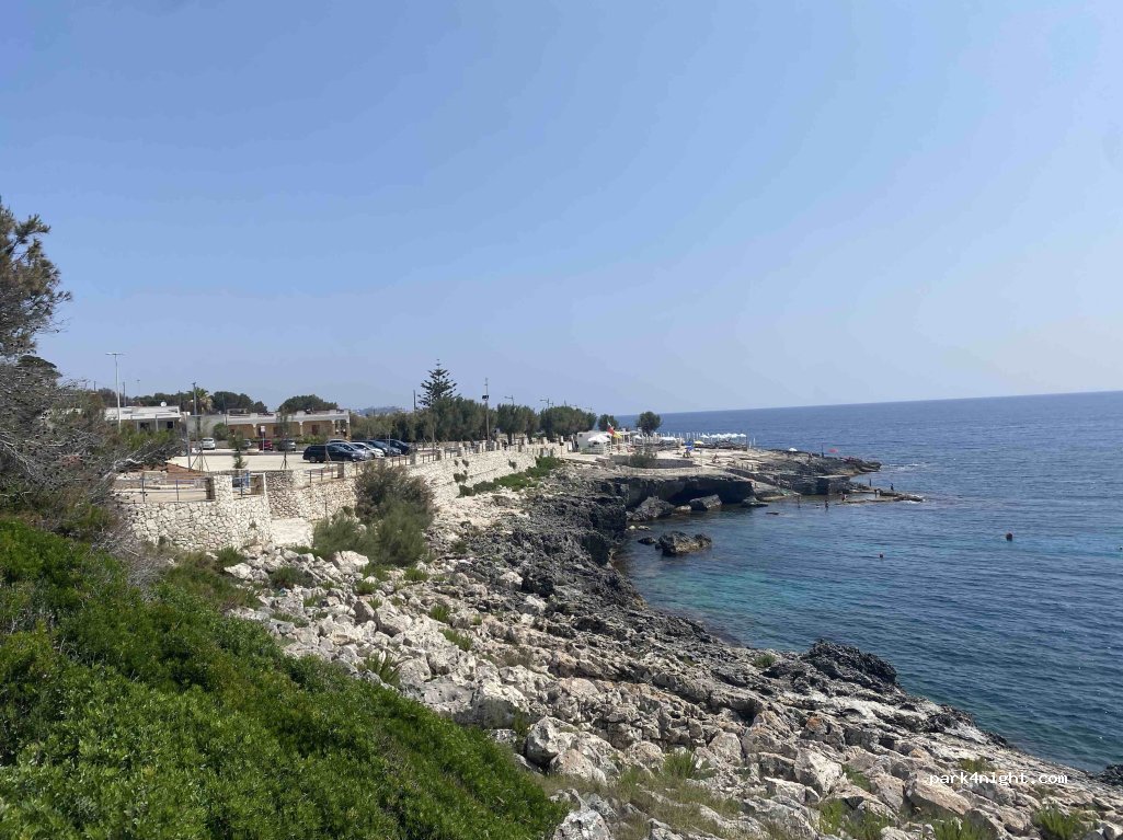 (73032) Marina di Andrano - 31-35 Viale Europa — foto 5