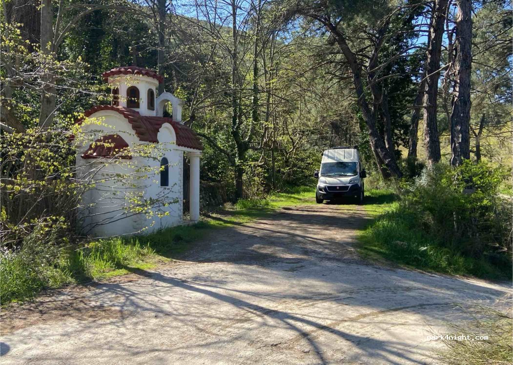 (640 08) Loutra Eleftheron - Unnamed Road — foto 3