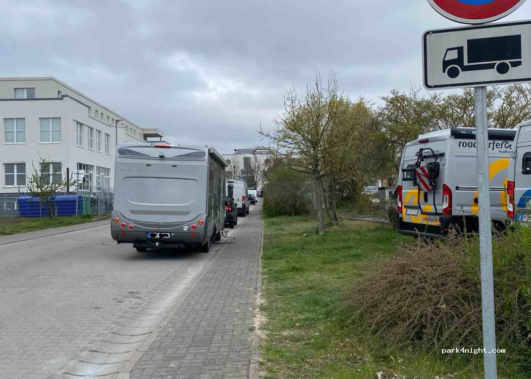 (12529) Schönefeld - 1b Am Pechpfuhl — foto