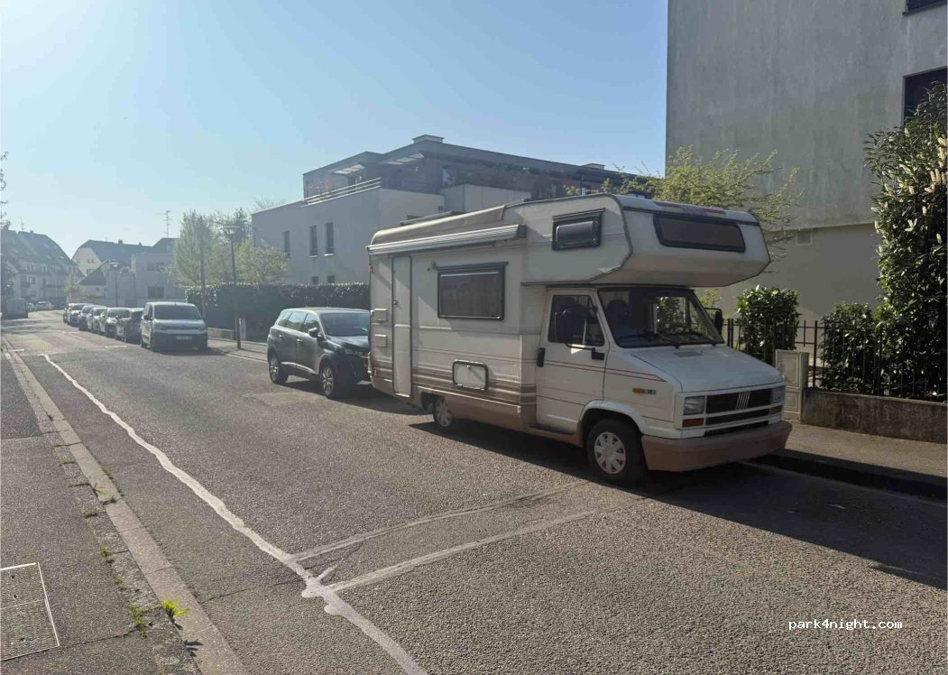 (67000) Strasbourg - 7 Rue des Jardins Fleuris — foto 2