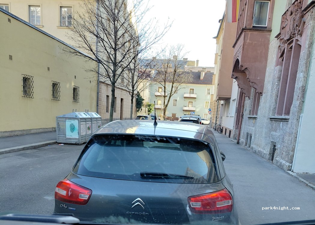 (6020) Innsbruck - 5-7 Josef-Hirn-Straße — foto