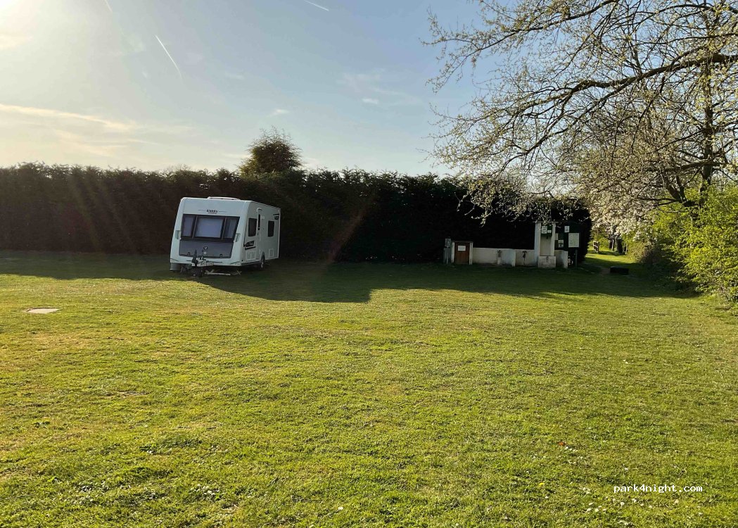 North Scarle village hall campsite — foto 4