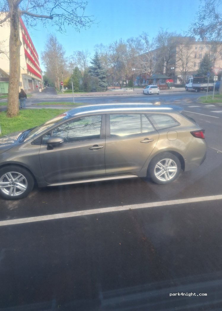 (5300) Karcag - 1 Ady Endre utca — foto