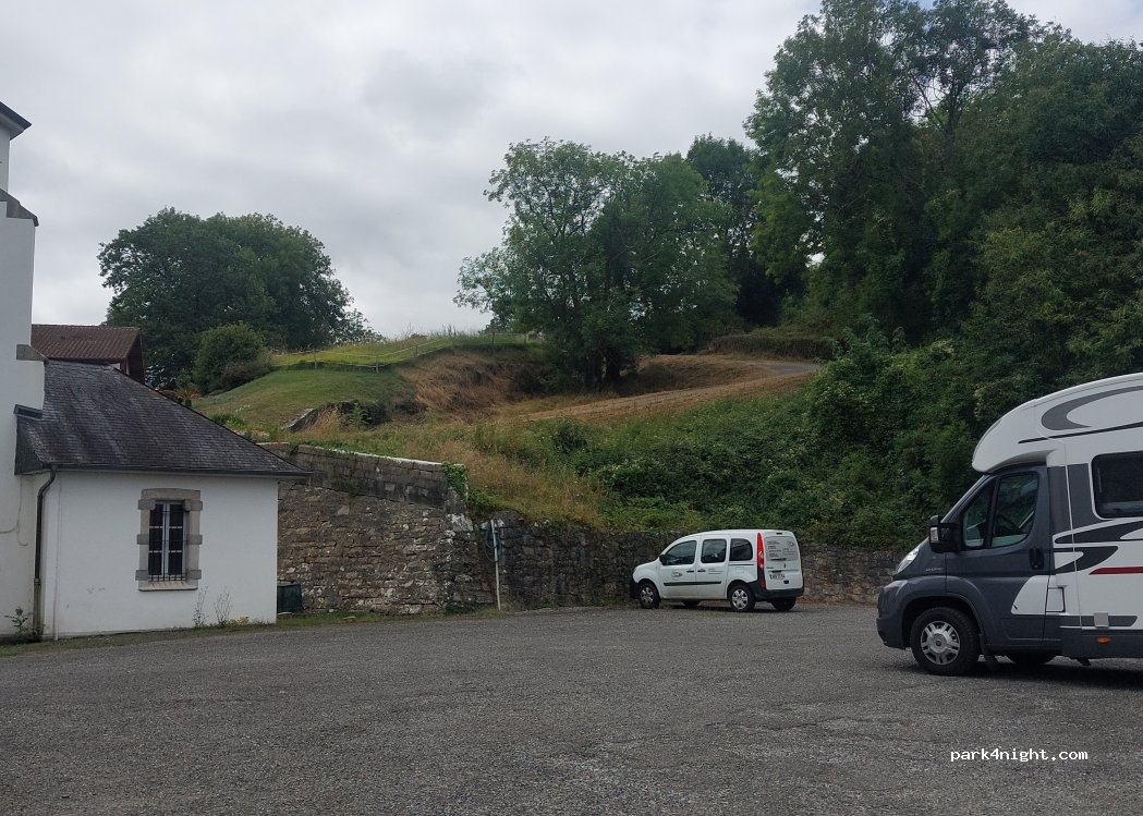 (64120) Ostabat-Asme - 45 Ollipeko bidea — foto