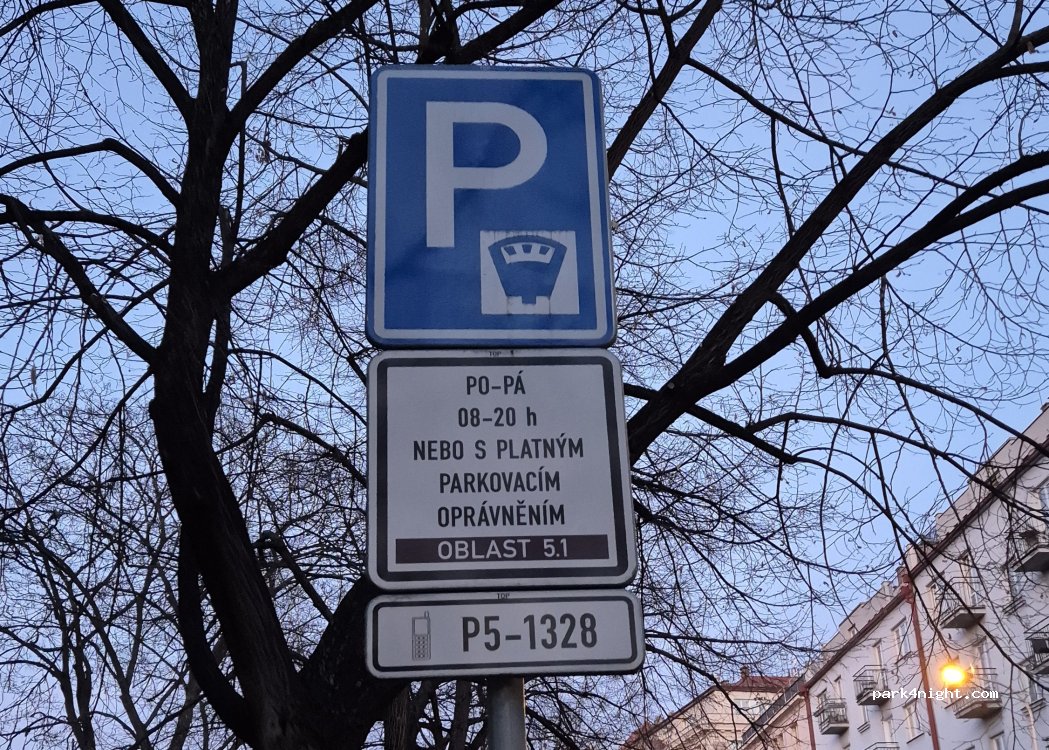 (150 00) Prague - 642 náměstí 14. října — foto