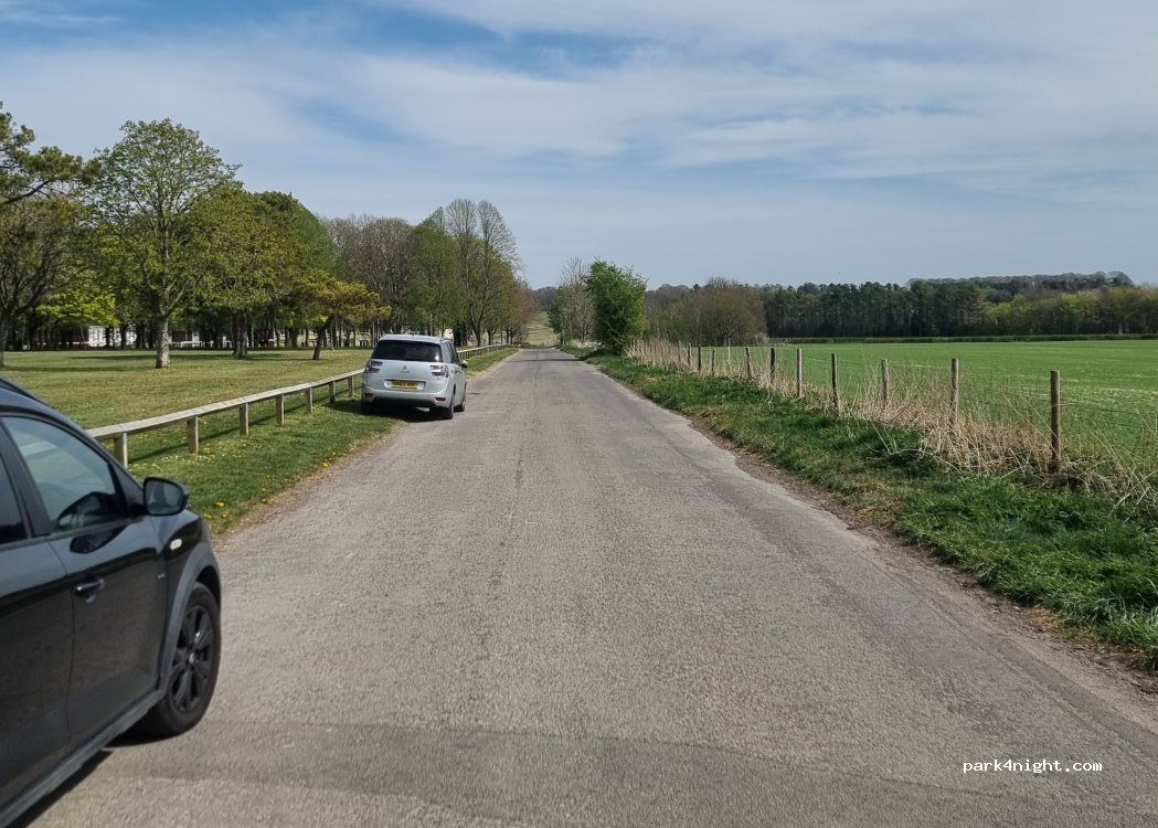 (SP4 8NS) Larkhill - 10 Armitage Square — foto