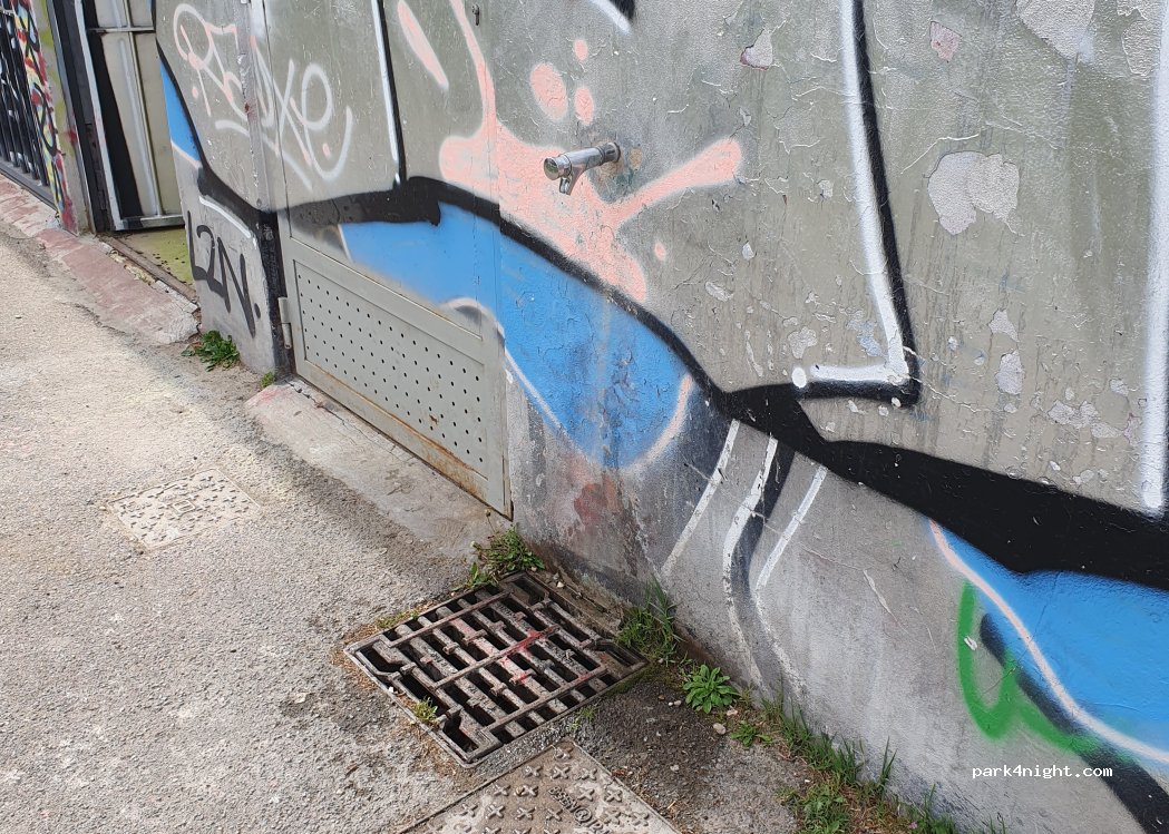 (13210) Saint-Rémy-de-Provence - 24 Lotissement Blanchin — foto