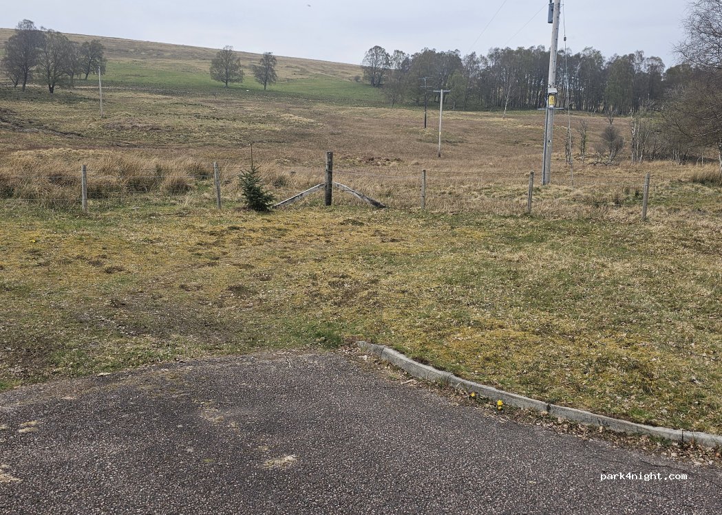(PH31 4AN) Roy Bridge - 7 Braeroy Road — foto