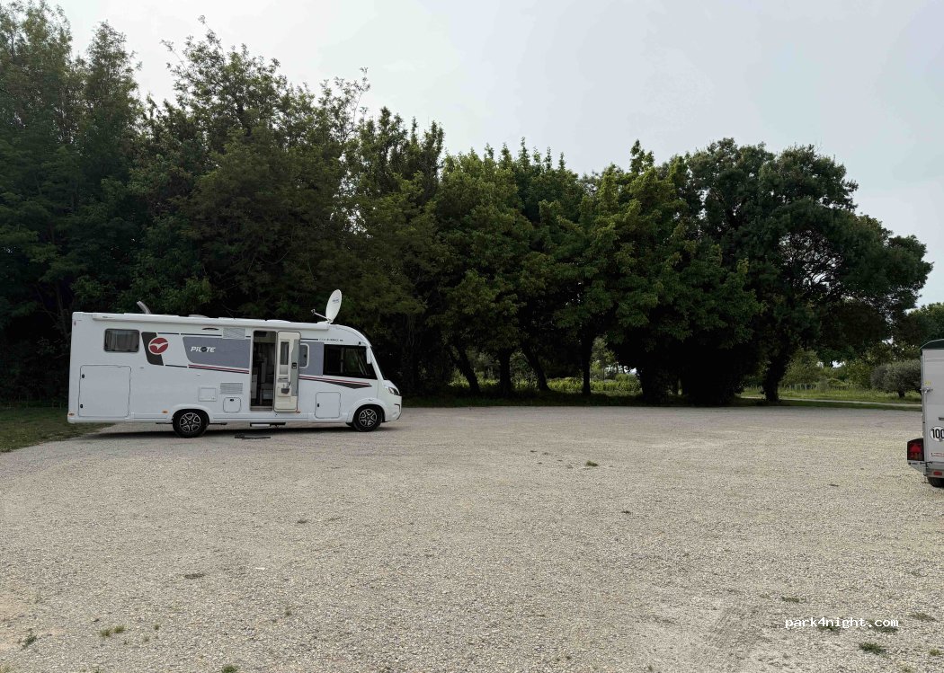 (30200) Chusclan - 132 Chemin de Bagnols — foto 4