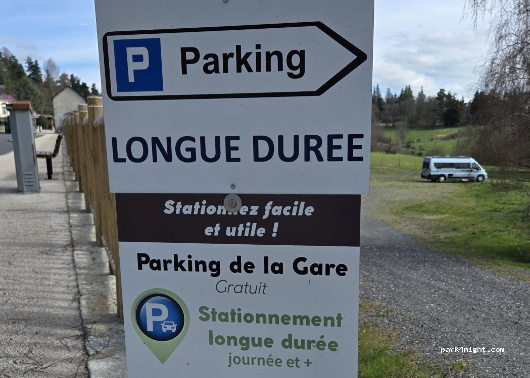 (48130) Peyre en Aubrac - 3 Route du Languedoc — foto 2