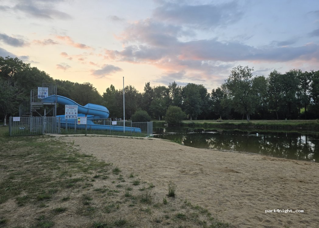 (86400) Saint-Macoux - D103 — foto 5