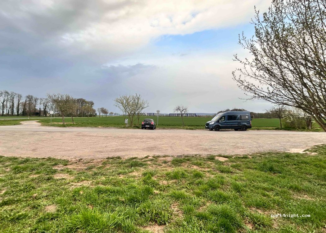 (30890) Barsinghausen - Unnamed road — foto