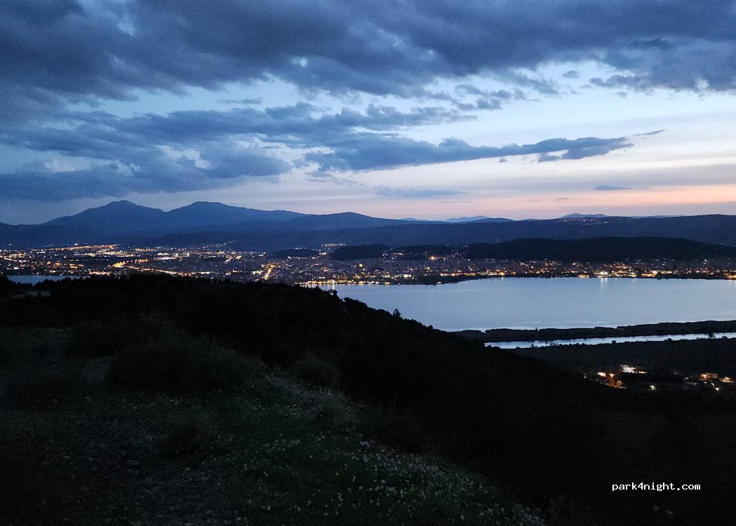 (Ligkiades) 455 00 - Unnamed road — foto