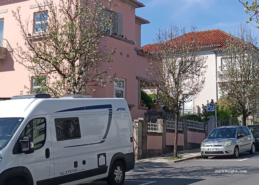 (4800-158) Guimarães - 1 Avenida General Humberto Delgado — foto