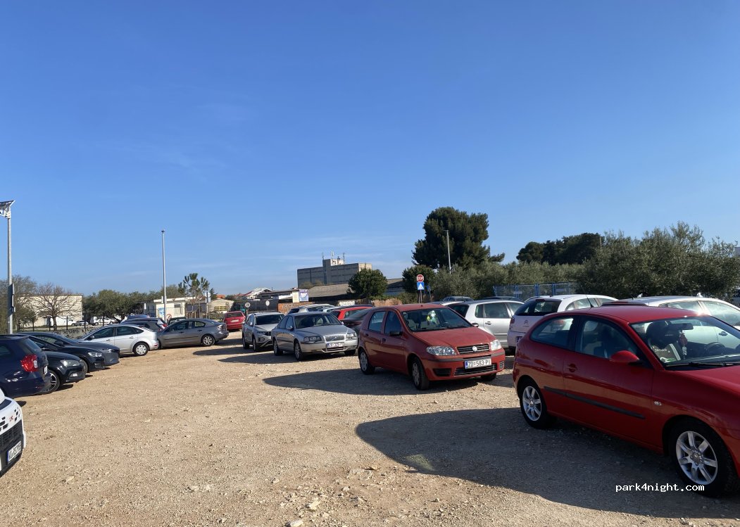 (23000) Zadar - 4B Gaženička ulica — foto 5