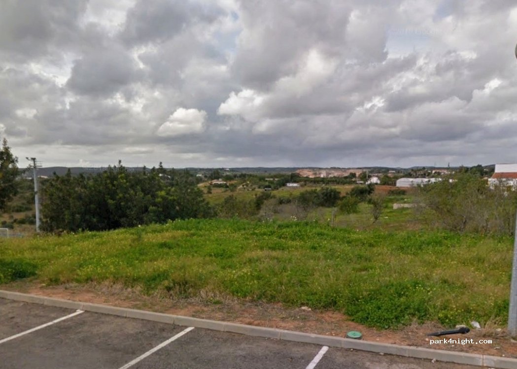 (8500-132) Portimão - 68 Rua do Campo de Futebol — foto
