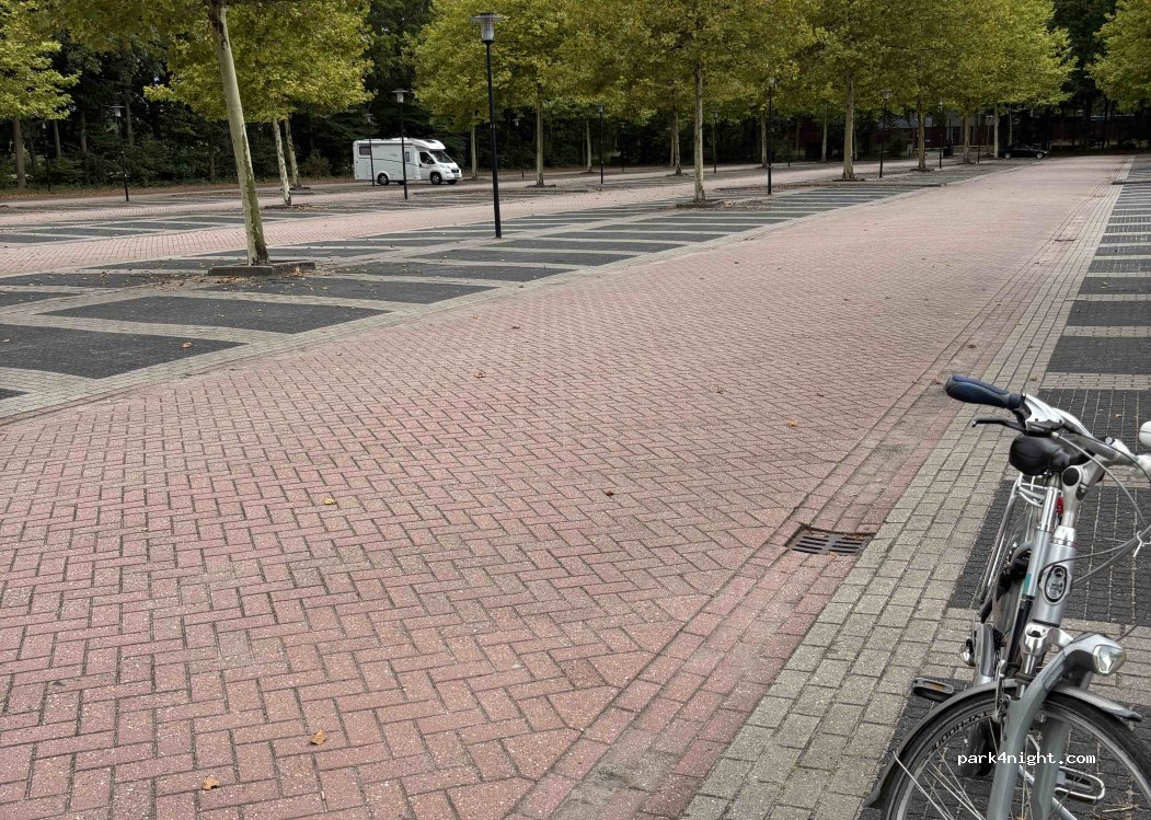 (3584 AD) Utrecht - 16 Helsinkilaan — foto 2