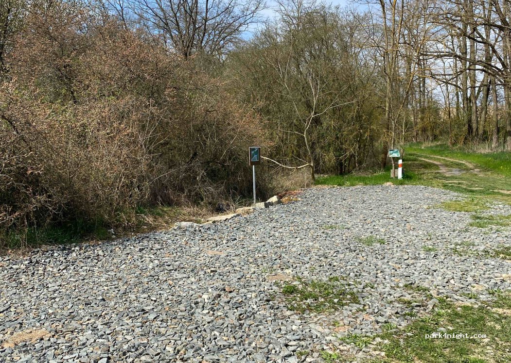 (330 23) Lochousice - 230 — foto 5