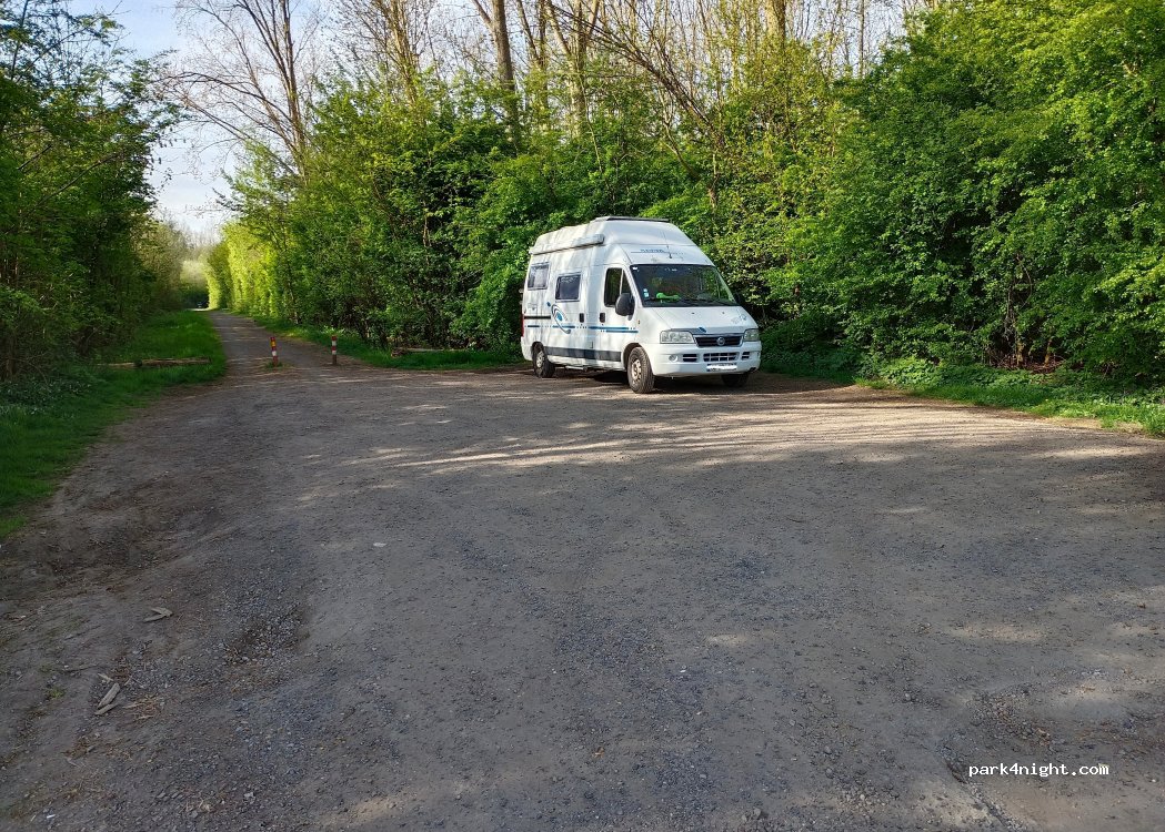 (2064 KD) Spaarndam - 19 Noorderweg — foto