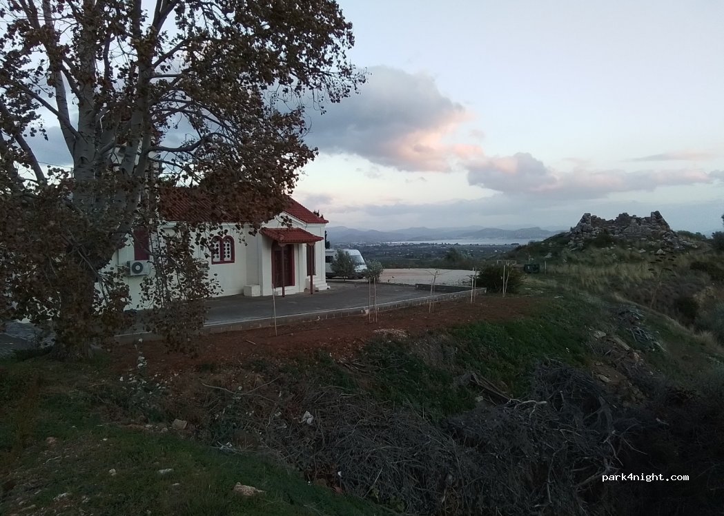 (212 00) Elliniko - Unnamed Road — foto 4