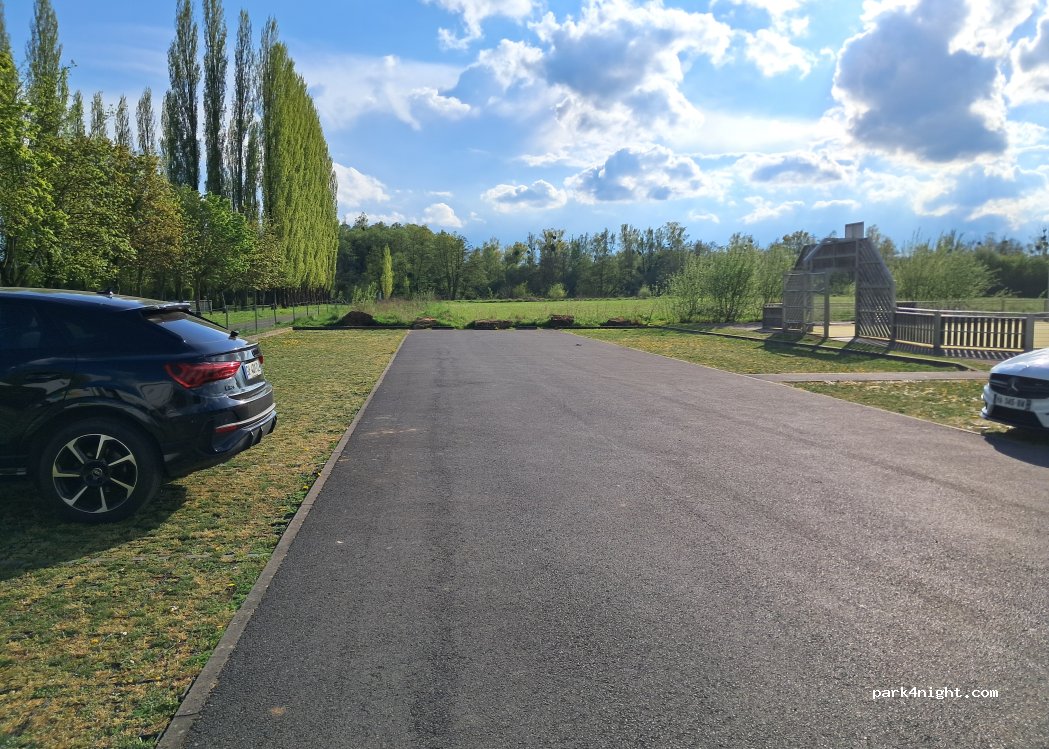 (08440) Lumes - 7 Rue Verte — foto 2