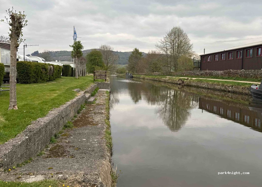 Eshton Road Caravan Park — foto