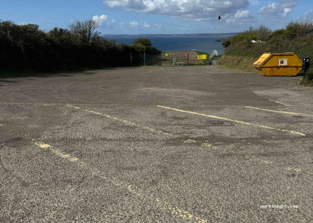 (PL23 1QL) Polruan - 14 Ferris Way — foto