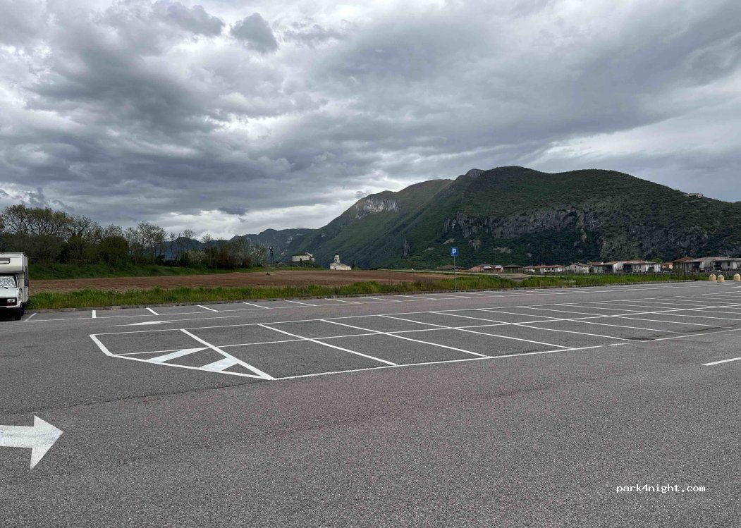 (37010) Rivoli Veronese - Via Campo Sportivo — foto