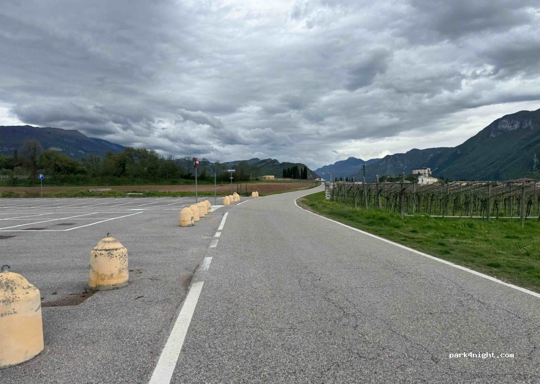 (37010) Rivoli Veronese - Via Campo Sportivo — foto 3