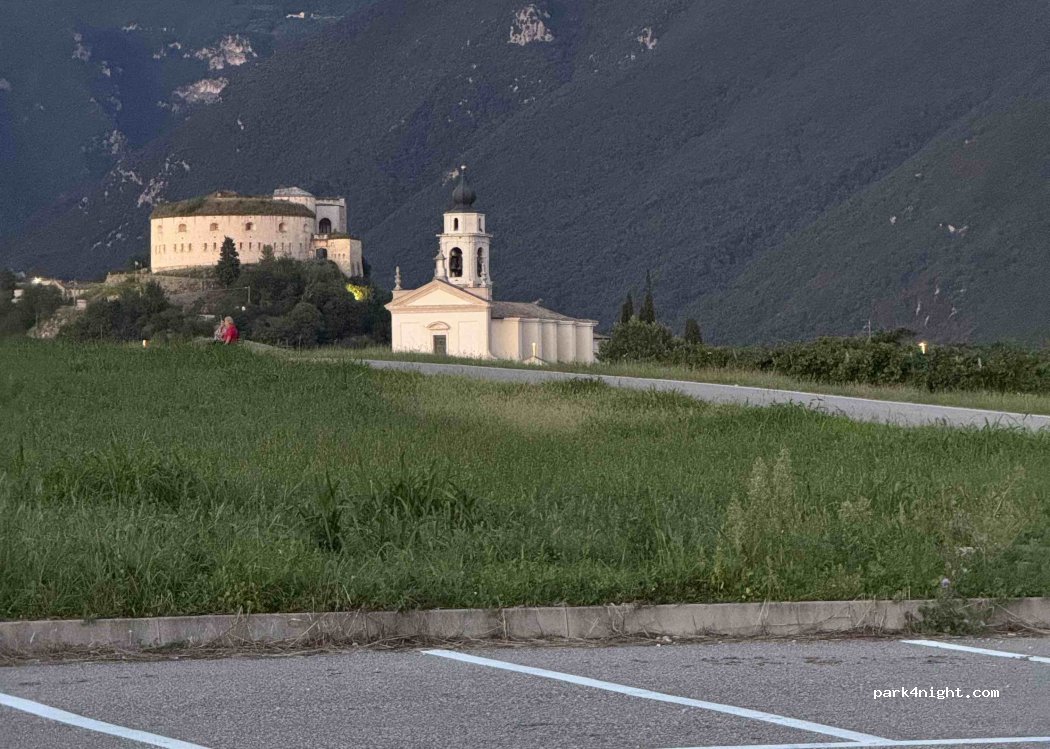 (37010) Rivoli Veronese - Via Campo Sportivo — foto 5