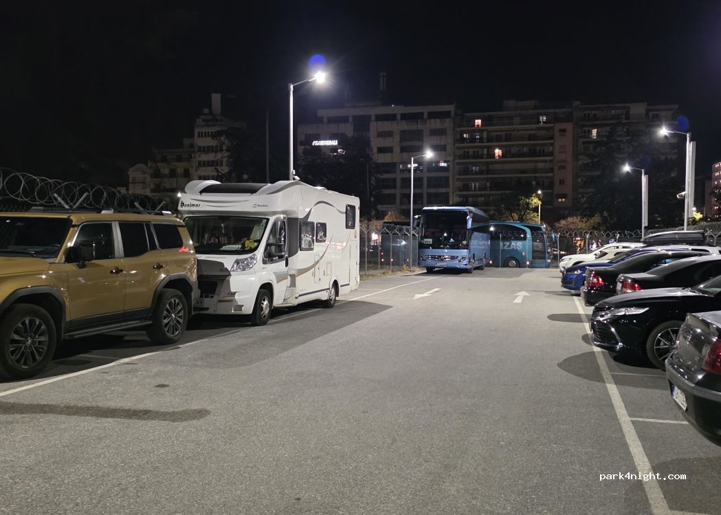 (546 29) Thessaloniki - Unnamed road — foto 4
