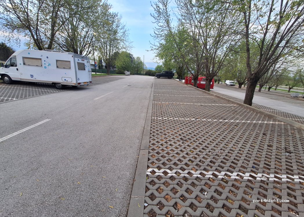 (18000) Vrtište - Auto-put Niš-Beograd BB — foto