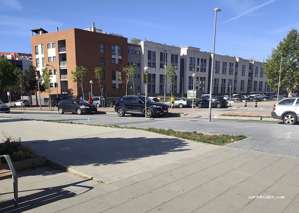 (43850) Cambrils - 31 Carrer Verge de Montserrat — foto 3