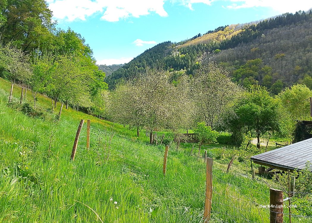 (12300) Saint-Parthem - 69 Route de la Vallée — foto